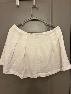 White Women's Linen Blend Skort